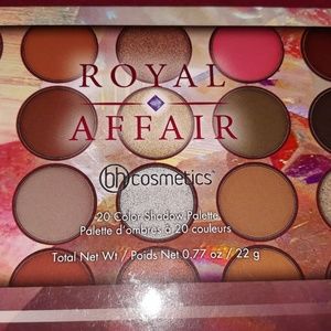 Bh cosmetics eyeshadow pallette
